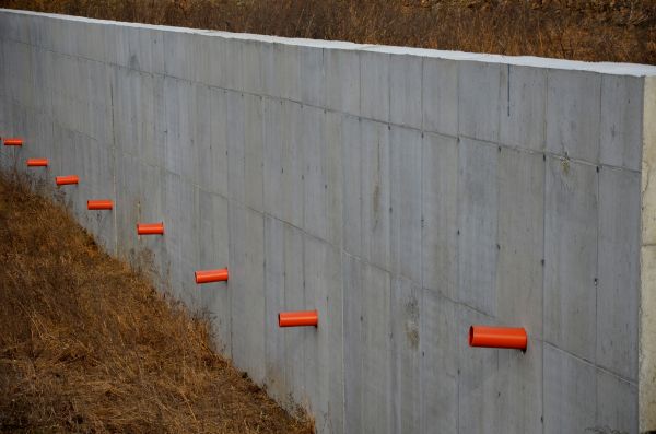 Cost of Retaining Wall Drainage in Billings